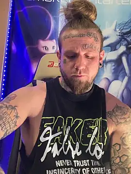 Snapshot of Smokebluntafterblunt chatting on 02/10/26, 03:27 Smokebluntafterblunt online show from 02/10/26, 03:27