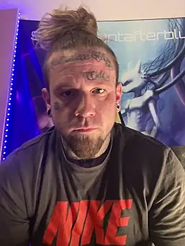 Snapshot of Smokebluntafterblunt chatting on 02/13/26, 10:59 Smokebluntafterblunt online show from 02/13/26, 10:59