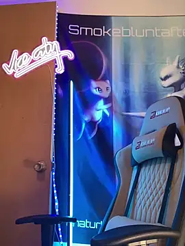 Smokebluntafterblunt online show from 03/04/26, 02:19