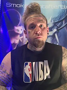 Snapshot of Smokebluntafterblunt chatting on 02/11/26, 03:39 Smokebluntafterblunt online show from 02/11/26, 03:39