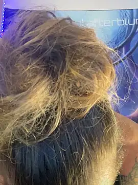 Snapshot of Smokebluntafterblunt chatting on 02/24/26, 12:00 Smokebluntafterblunt online show from 02/24/26, 12:00