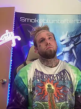 Snapshot of Smokebluntafterblunt chatting on 02/25/26, 05:46 Smokebluntafterblunt online show from 02/25/26, 05:46