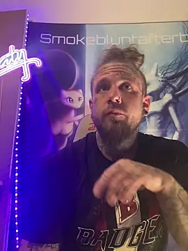 Smokebluntafterblunt online show from 04/02/26, 11:55