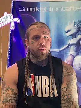 Smokebluntafterblunt online show from 04/13/26, 01:37