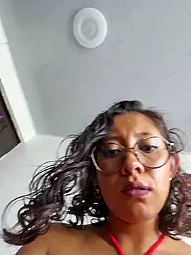 Camila Lopez1 online show from 05/05/26, 03:26