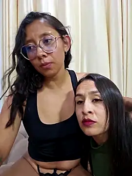 Snapshot of Camila_Lopez1 chatting on 02/22/26, 01:52 Camila Lopez1 online show from 02/22/26, 01:52