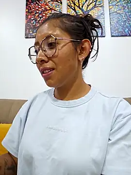 Snapshot of Camila_Lopez1 chatting on 03/01/26, 01:27 Camila Lopez1 online show from 03/01/26, 01:27