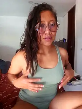 Snapshot of Camila_Lopez1 chatting on 02/17/26, 03:20 Camila Lopez1 online show from 02/17/26, 03:20