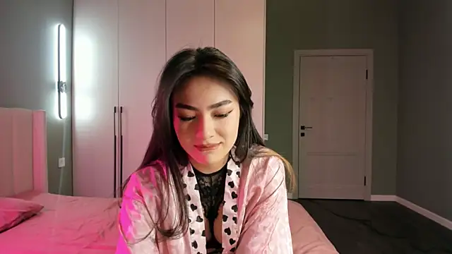 leyla play online show from 02/22/26, 03:20