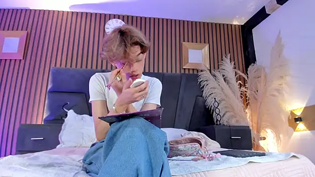 AngelDoll 1 online show from 02/15/26, 05:08