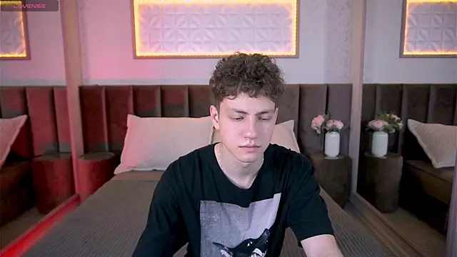 Snapshot of StefanBev chatting on 02/11/26, 07:25 StefanBev online show from 02/11/26, 07:25