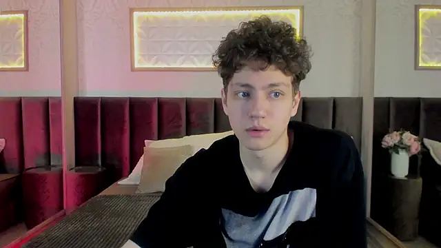 Snapshot of StefanBev chatting on 03/01/26, 08:09 StefanBev online show from 03/01/26, 08:09