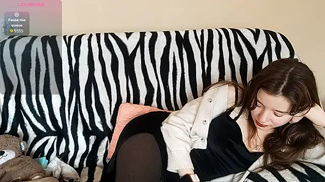 LanitaHemple online show from 03/25/26, 07:19