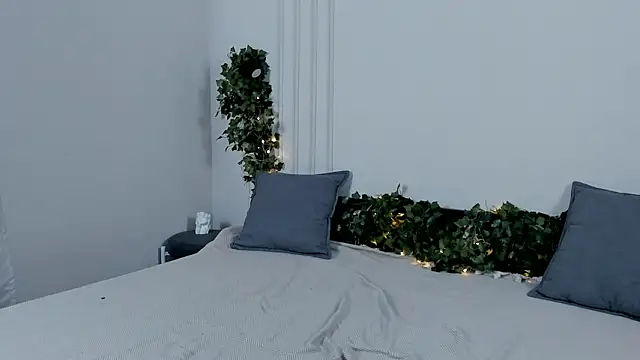 xdigitalxhoe online show from 02/11/26, 07:58