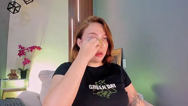 Snapshot of SimonaStar chatting on 02/26/26, 01:55 SimonaStar online show from 02/26/26, 01:55