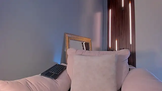 Snapshot of SimonaStar chatting on 02/20/26, 12:51 SimonaStar online show from 02/20/26, 12:51