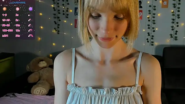 Kiracute18 online show from 02/26/26, 05:57