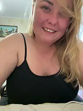 Mommy-girl-Lola online show from 06/03/26, 11:22