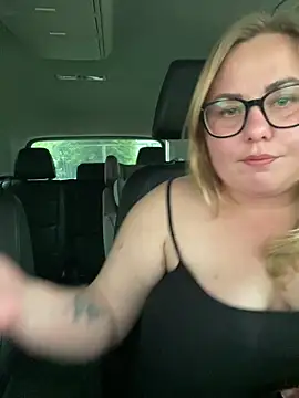 Mommy-girl-Lola online show from 06/03/26, 02:33