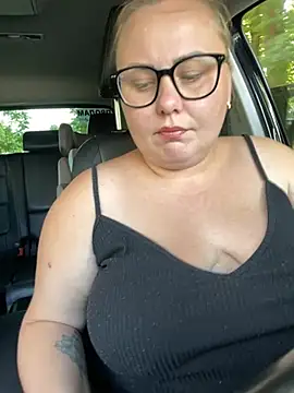 Mommy-girl-Lola online show from 07/15/26, 11:50