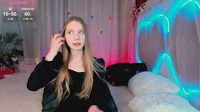 lada2k4 online show from 04/07/26, 05:20