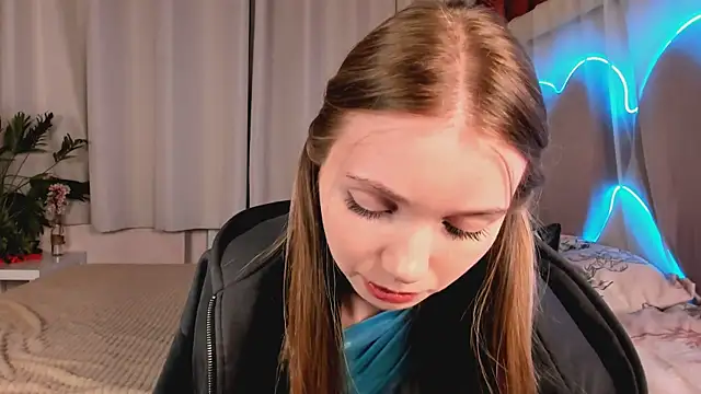 Snapshot of lada2k4 chatting on 02/08/26, 06:33 lada2k4 online show from 02/08/26, 06:33