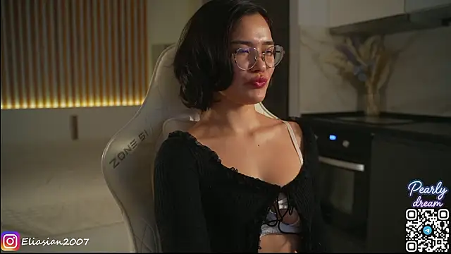 Eliasian online show from 03/23/26, 04:18