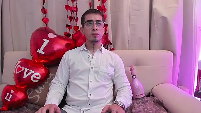 Tommas Jhonson online show from 02/15/26, 03:51