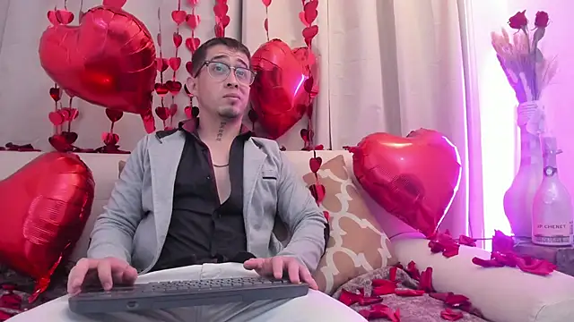 Tommas Jhonson online show from 02/14/26, 03:51