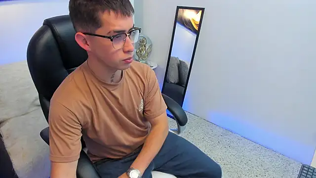 Tommas Jhonson online show from 02/28/26, 01:38