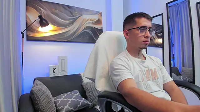 Tommas Jhonson online show from 03/20/26, 03:29