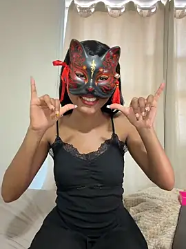 Snapshot of LadyKitsune chatting on 05/29/26, 03:29 LadyKitsune online show from 05/29/26, 03:29