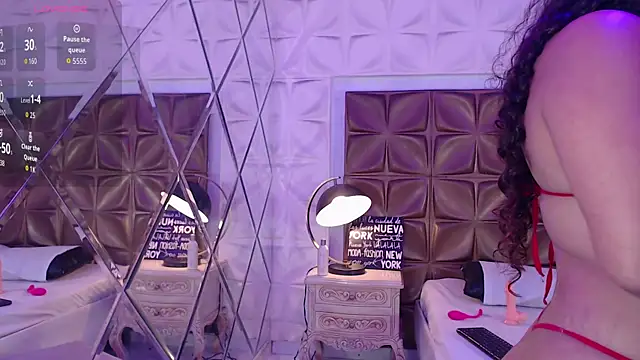 LunaJohns online show from 04/07/26, 12:29