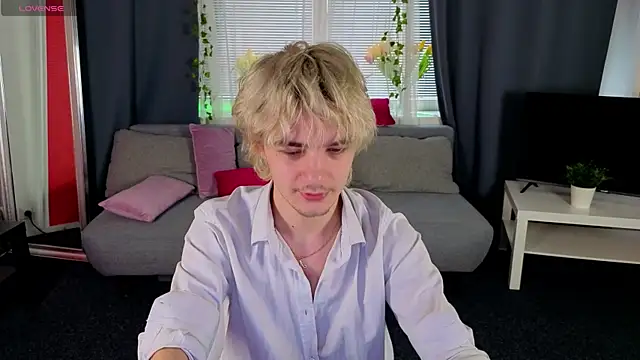 Snapshot of JameMiller chatting on 03/02/26, 07:15 JameMiller online show from 03/02/26, 07:15