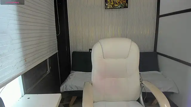 lorraineHunter online show from 03/25/26, 01:32