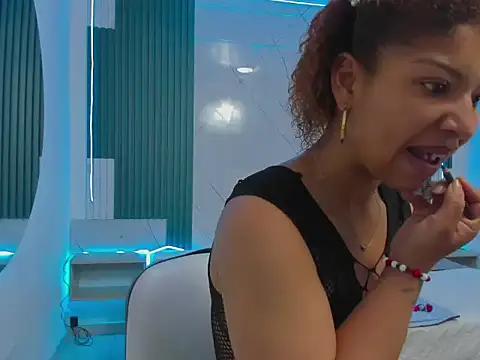 Shantall-blue online show from 02/16/26, 07:23