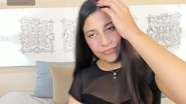 novaa velvet online show from 04/18/26, 07:07