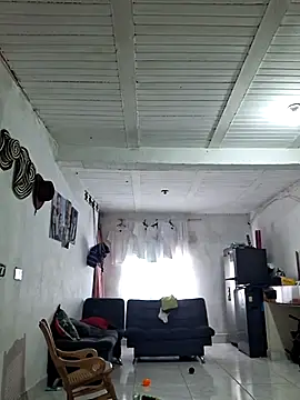 Snapshot of AnnaMil3J chatting on 02/08/26, 07:11 AnnaMil3J online show from 02/08/26, 07:11