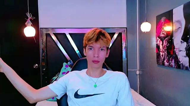 Liam Green1 online show from 02/12/26, 12:16