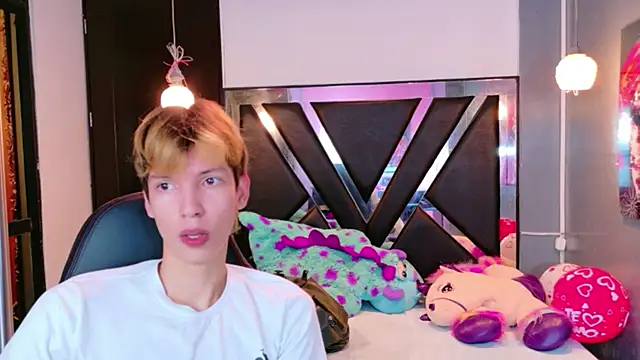 Liam Green1 online show from 02/15/26, 12:59