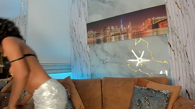 Thiana Rogers online show from 03/24/26, 08:20