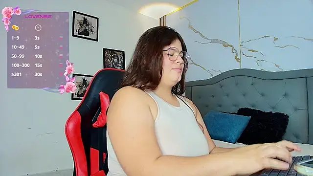 Nina rouge77 online show from 02/09/26, 07:12