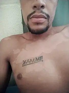 Jmartinss69 online show from 02/09/26, 05:00