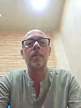 pareja47 online show from 07/22/26, 03:36