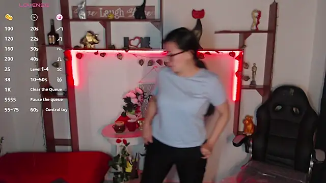 QueenRose94 online show from 03/24/26, 12:27