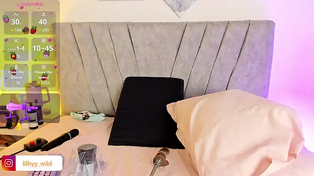 Wild lilhyy online show from 04/03/26, 10:27