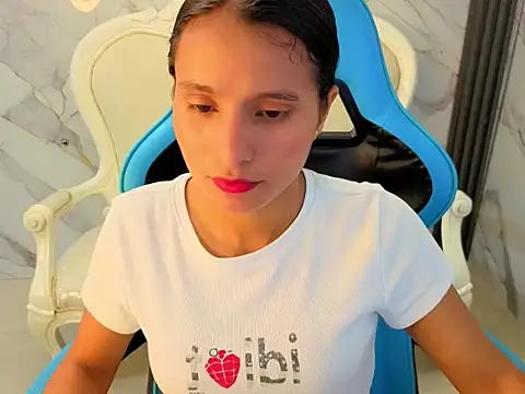 Snapshot of Cataleya23_a chatting on 03/26/26, 07:34 Cataleya23 a online show from 03/26/26, 07:34