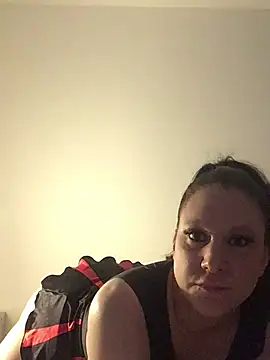 Snapshot of NaomiPackh92906 chatting on 02/20/26, 09:06 NaomiPackh92906 online show from 02/20/26, 09:06