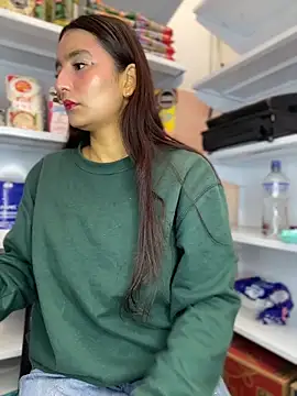 -BabyLuna online show from 04/09/26, 12:33