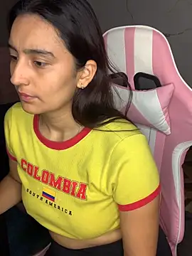 -BabyLuna online show from 04/08/26, 12:39